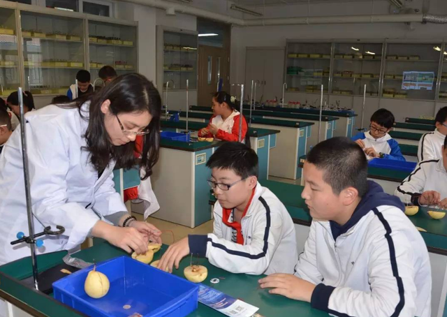 北京教委通知, 大中小学秋季开学时间确定, 很多学生和家长不开心