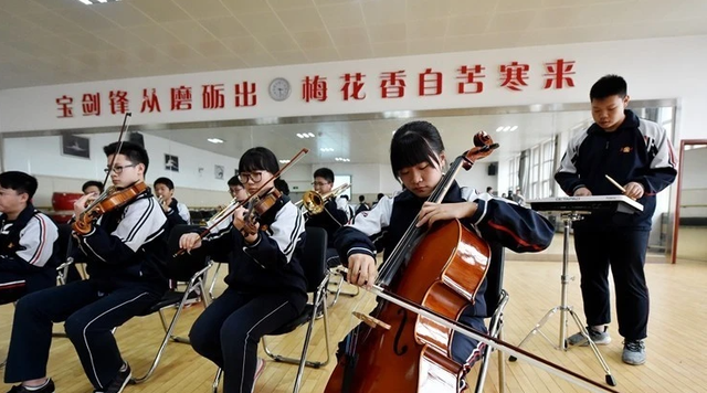 “宁愿没学上, 也不上职高”, 三年后差距明显, 
生都表示羡慕