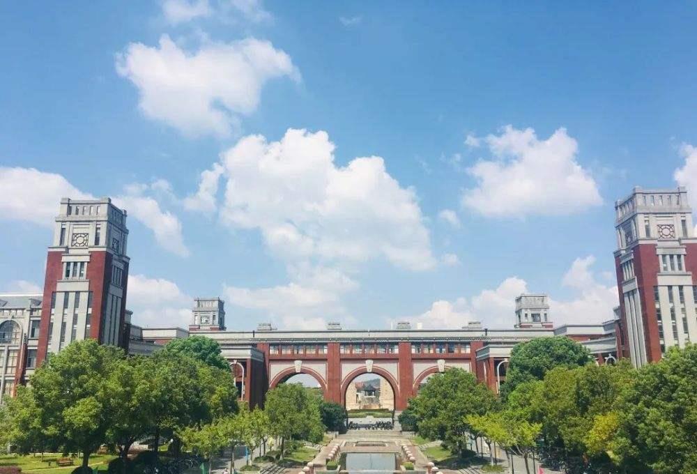 上海政法学院与华东政法大学有合并的必要吗