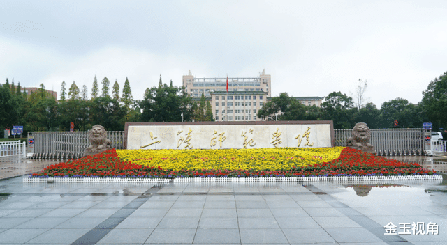 上饶师范学院师生齐心协力抗疫情