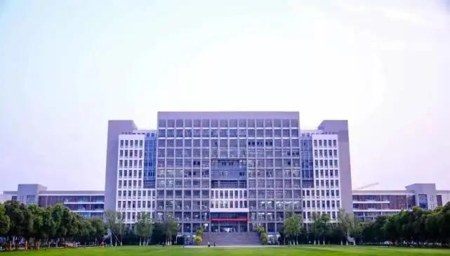 合肥学院和合肥师范学院, 哪所学校的前景更好?