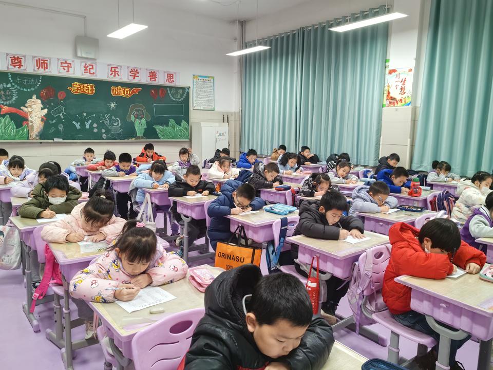 走进济南高新区第一实验学校一年级“口算题大赛”